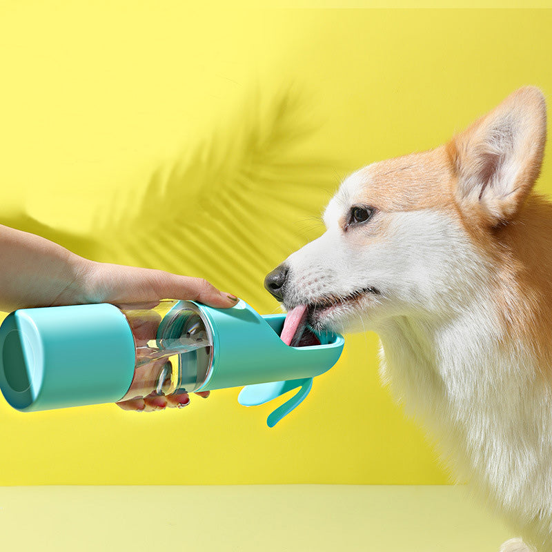 Pet Cats And Dogs Portable Outdoor Drinking Cups Water Food Cups Convenient Non-Wet Mouth Accompanying Cups Kettle Pet Supplies