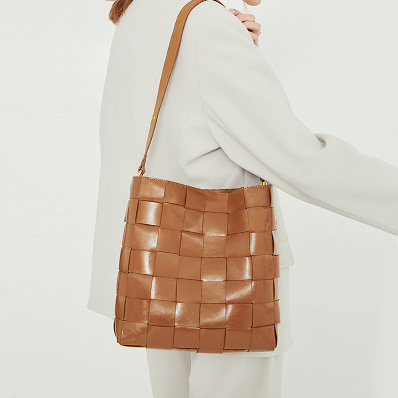 Women's Fashion New Woven Bucket Bag