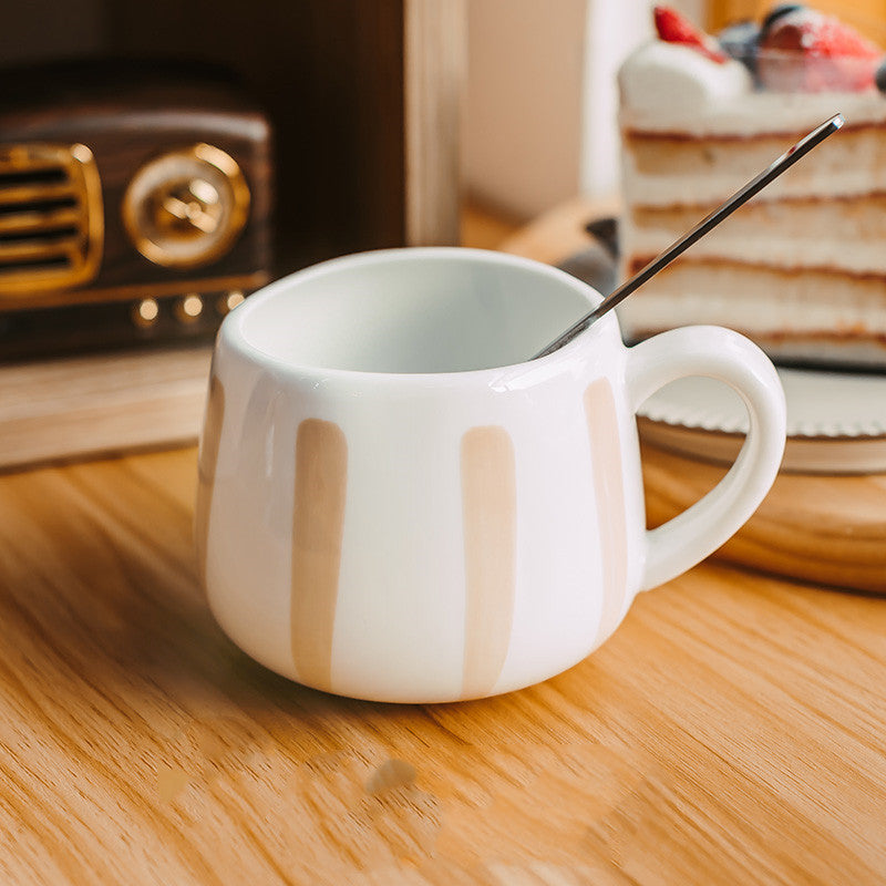 Simple Household Drinking Mug With Spoon