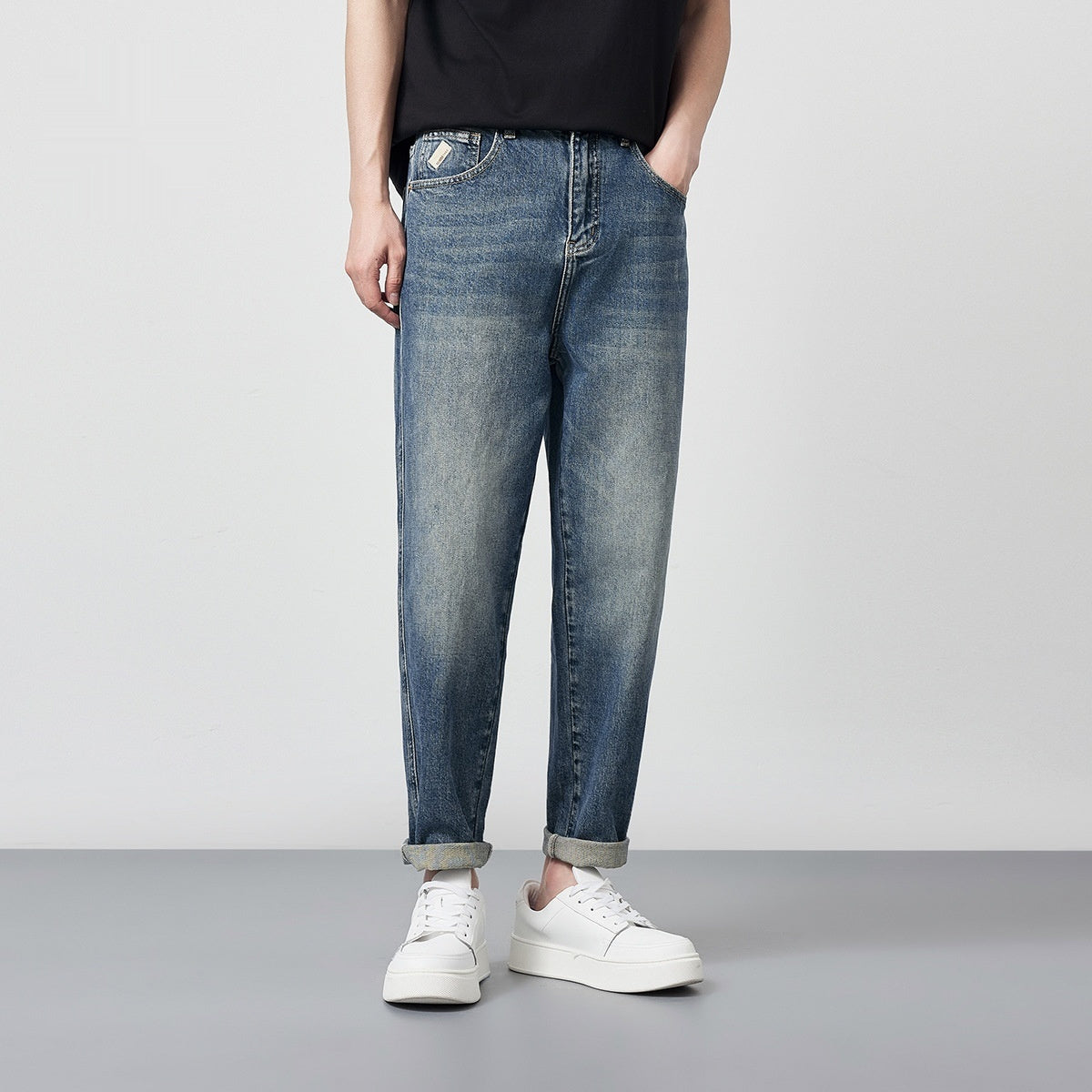 Men's Versatile Straight Leg Washed Jeans