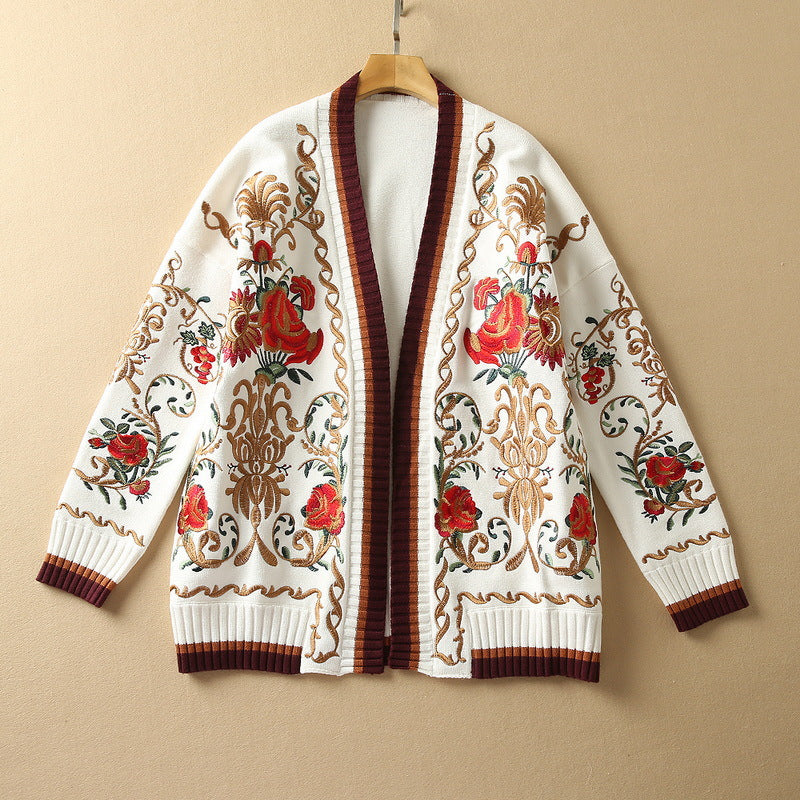 Machine Embroidery Long Sleeve Loose White Wool Sweater